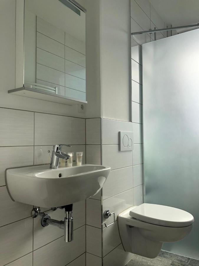 Pension Gaestehaus Kautz Karlsruhe Extérieur photo